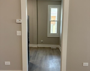 1542 Victoria Avenue - Photo Thumbnail 13