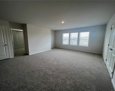 7214 Whitewater Drive - Photo Thumbnail 16