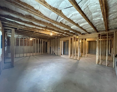 7214 Whitewater Drive - Photo Thumbnail 23
