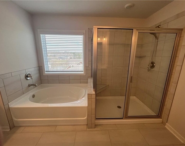 7214 Whitewater Drive - Photo Thumbnail 15