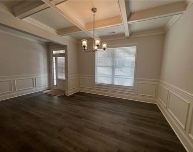 7214 Whitewater Drive - Photo Thumbnail 9
