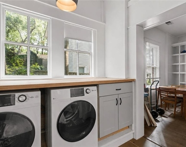 1081 Mcmillan Street Nw - Photo Thumbnail 3