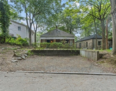 1081 Mcmillan Street Nw - Photo Thumbnail 18