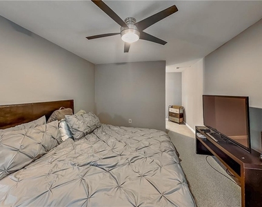 3104 Pine Heights Drive Ne - Photo Thumbnail 5