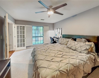 3104 Pine Heights Drive Ne - Photo Thumbnail 6
