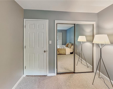 3104 Pine Heights Drive Ne - Photo Thumbnail 10