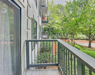 3104 Pine Heights Drive Ne - Photo Thumbnail 14