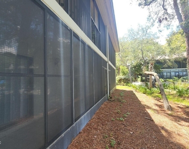 27 Veronese Court - Photo Thumbnail 17