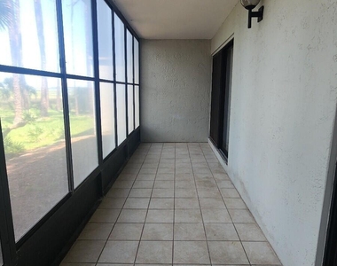 27 Veronese Court - Photo Thumbnail 13