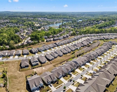 6931 Scenic Overlook Trace - Photo Thumbnail 3
