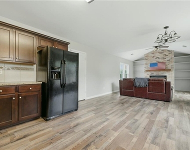 2110 November Court Nw - Photo Thumbnail 13