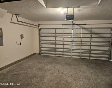 25 Radium Lane - Photo Thumbnail 14