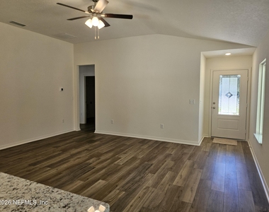 25 Radium Lane - Photo Thumbnail 6