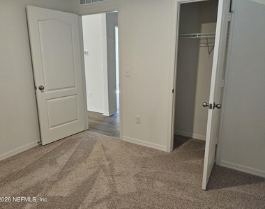 25 Radium Lane - Photo Thumbnail 12