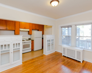 5104 W 18th Street - Photo Thumbnail 2