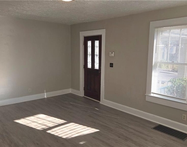 615 Dyer Street - Photo Thumbnail 8