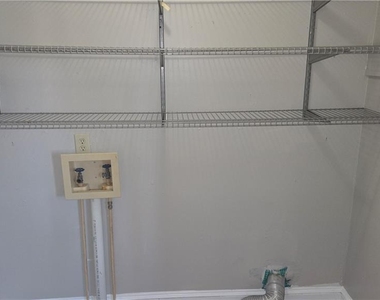 615 Dyer Street - Photo Thumbnail 13