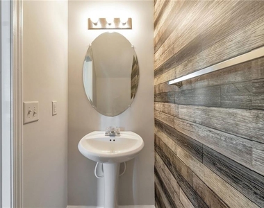 2306 Bigwood Trail - Photo Thumbnail 5