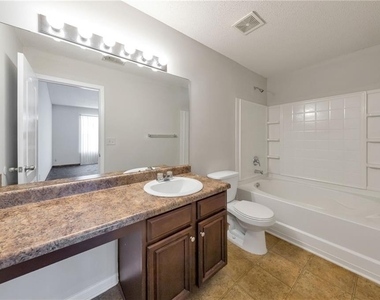 2306 Bigwood Trail - Photo Thumbnail 13