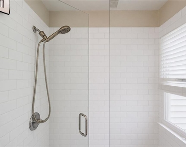153 Lantern Ridge Court - Photo Thumbnail 31