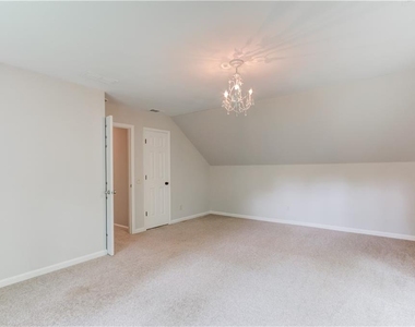 153 Lantern Ridge Court - Photo Thumbnail 35