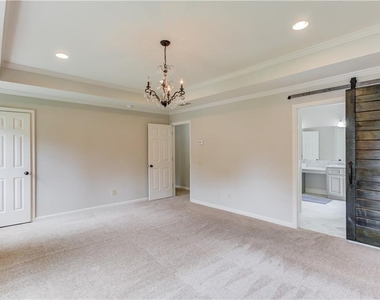 153 Lantern Ridge Court - Photo Thumbnail 24