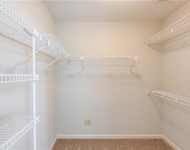 153 Lantern Ridge Court - Photo Thumbnail 27