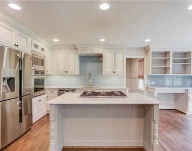 153 Lantern Ridge Court - Photo Thumbnail 13
