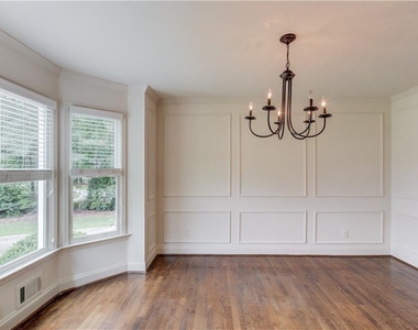 153 Lantern Ridge Court - Photo Thumbnail 6