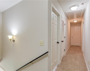 153 Lantern Ridge Court - Photo Thumbnail 22