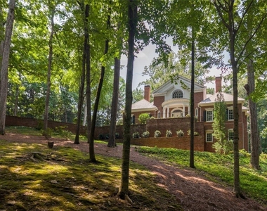 140 Valley Road Nw - Photo Thumbnail 1