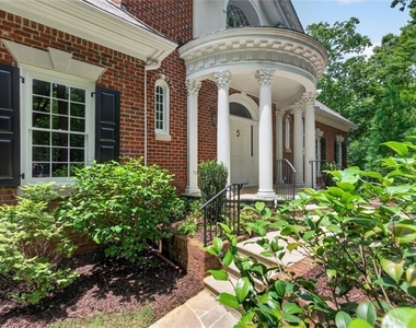 140 Valley Road Nw - Photo Thumbnail 4
