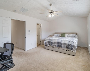 4834 Zephyr Cove Place - Photo Thumbnail 21