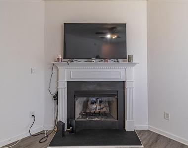 4834 Zephyr Cove Place - Photo Thumbnail 9