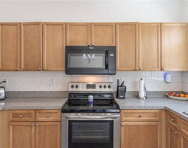 4834 Zephyr Cove Place - Photo Thumbnail 16