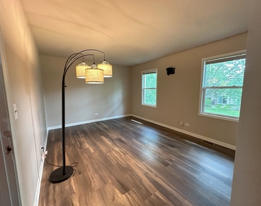 276 Sioux Drive - Photo Thumbnail 7