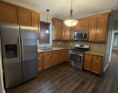 9331 S Evans Avenue - Photo Thumbnail 8