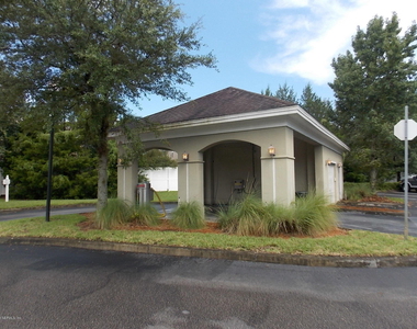8290 Gate Parkway W - Photo Thumbnail 8