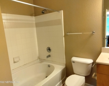 8290 Gate Parkway W - Photo Thumbnail 31