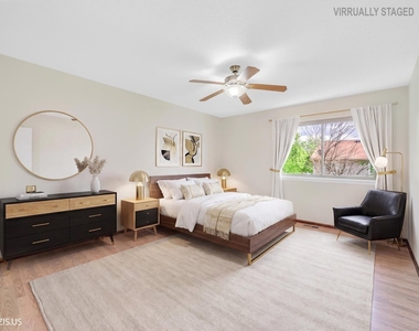 1405 Merrimac Lane N - Photo Thumbnail 8