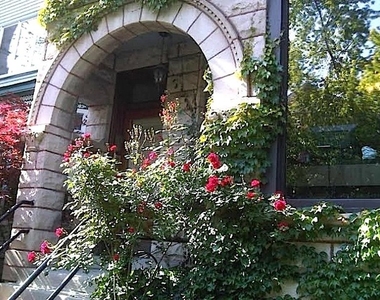 622 W Briar Place - Photo Thumbnail 1