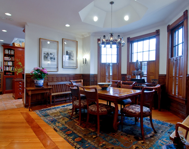 622 W Briar Place - Photo Thumbnail 9