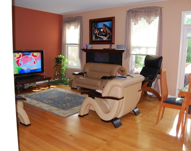 709 Sarah Lane - Photo Thumbnail 1