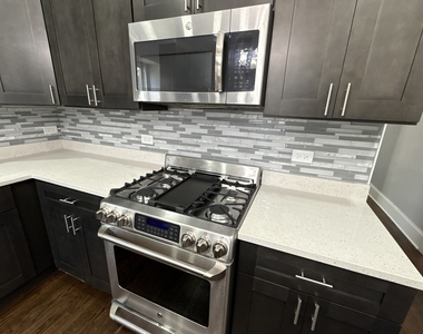 2552 N Austin Avenue - Photo Thumbnail 22