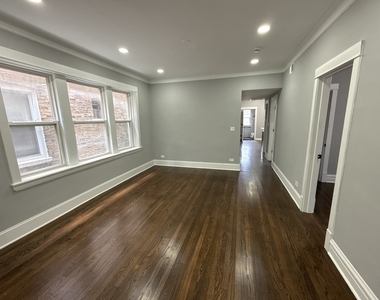 2552 N Austin Avenue - Photo Thumbnail 5