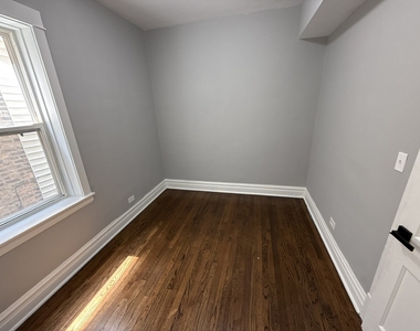 2552 N Austin Avenue - Photo Thumbnail 16