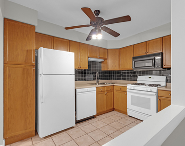 7383 Grand Avenue - Photo Thumbnail 4