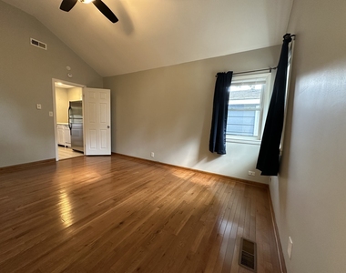 37 S Heather Drive - Photo Thumbnail 9