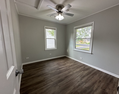 37 S Heather Drive - Photo Thumbnail 13