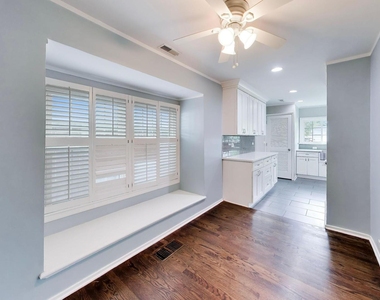 1706 Illinois Road - Photo Thumbnail 9